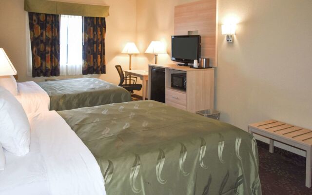 Quality Inn & Suites Brooks Louisville South