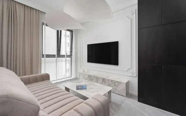 Chronos - Warszawa Wola by Downtown Apartments