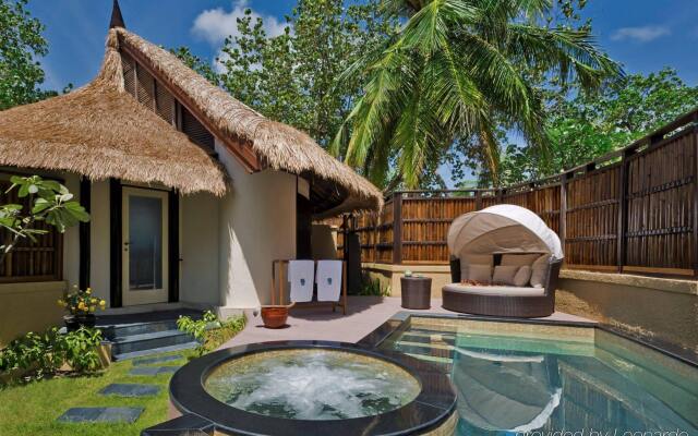 Banyan Tree Vabbinfaru Hotel