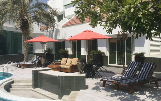 Al Khalidiah Resort