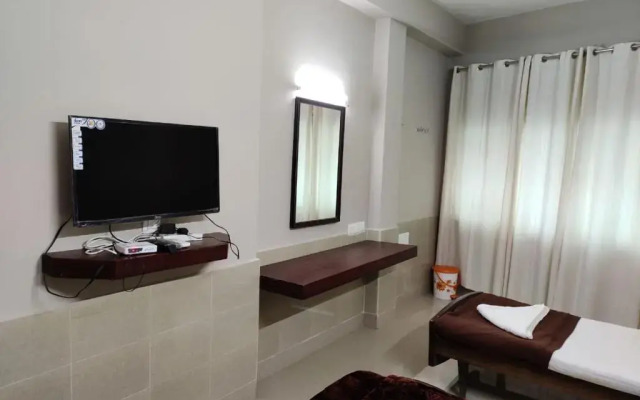 Hotel Sugam Karaikudi