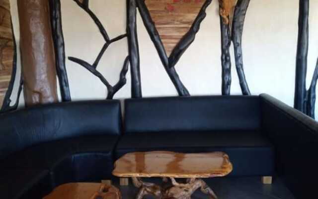 Naivasha Rocky Eco Lodge (Rocky Resort)