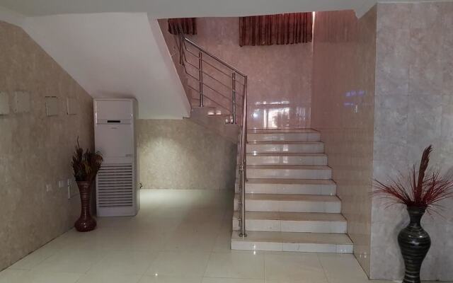 The Grosvenor Rooms And Suites