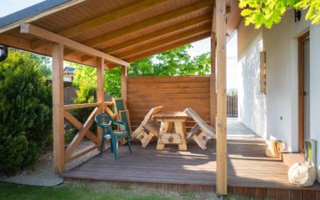 Domki-Apartamenty Trojaki przy Termach