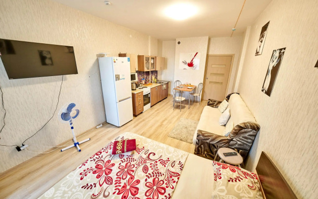 Apartments on Revolution Street, 48a