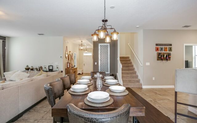 7 Bdrm5ba Spa, Game Room and Theater