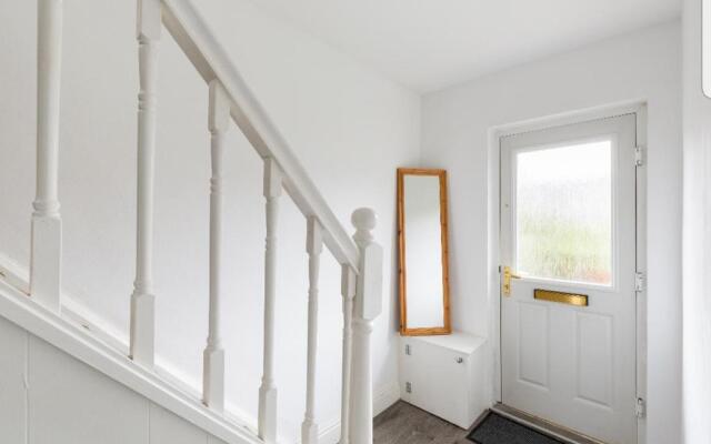 Monyhull Homestay - near City centre Kingsheath NIA NEC BHX