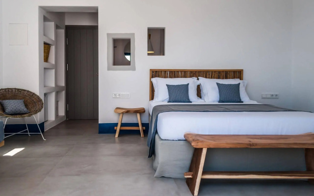 Milos Breeze Boutique Hotel