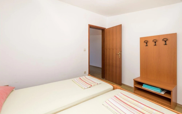 Stunning Apartment in Vidalici With Wifi and 1 Bedrooms