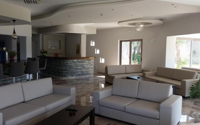 Saint George Resort