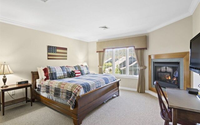 Americana at Topnotch Overlook