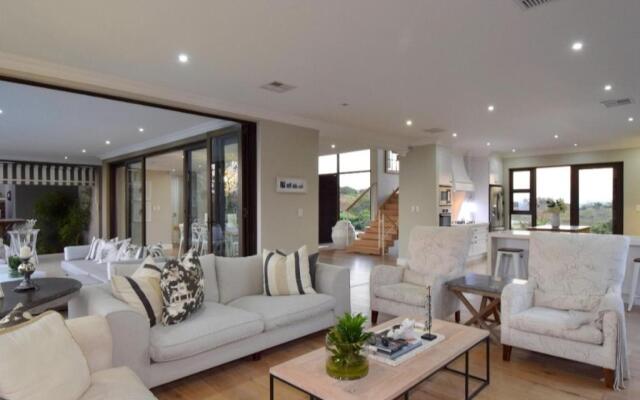 Zimbali 4 bedroom Luxury Bali Segara