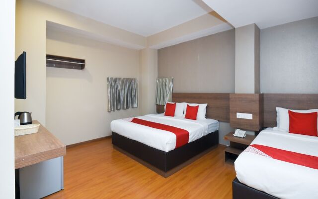 Hong Kong Suites by OYO Rooms