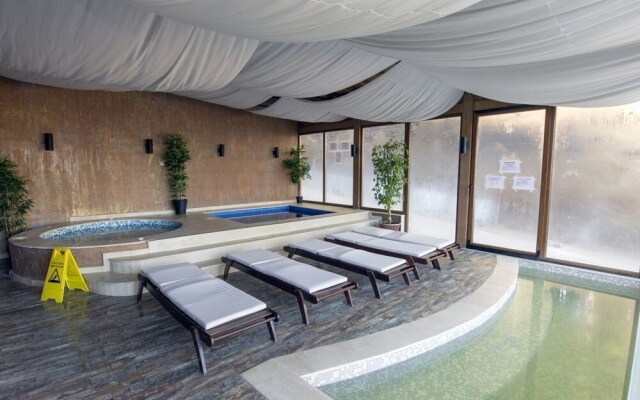 Aparthotel Forest Glade