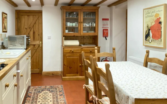 Woodhouse Cottage