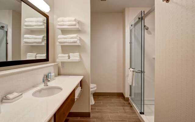 Hampton Inn & Suites by Hilton Grande Prairie