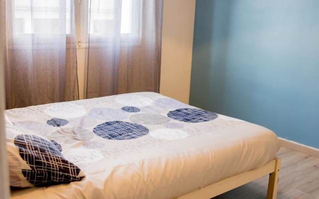 Logement calme et design proche centre