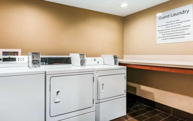 Comfort Inn Wings Stadium