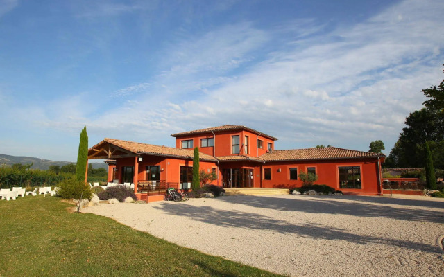 Vacancéole - Résidence le Domaine du Lac