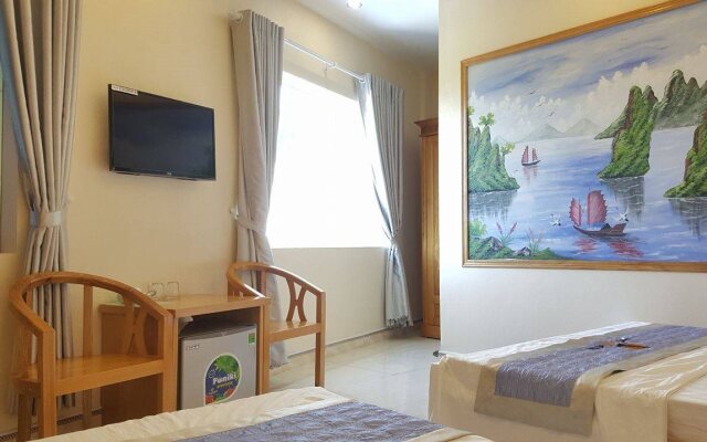 Lang Chai Hotel
