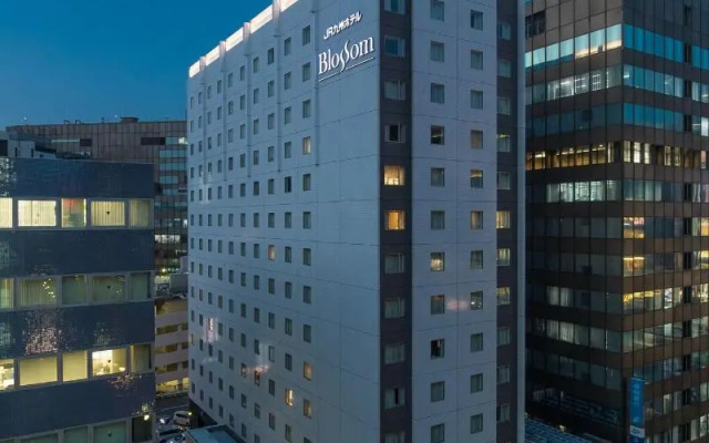 JR KYUSHU HOTEL Blossom Hakata Chuo