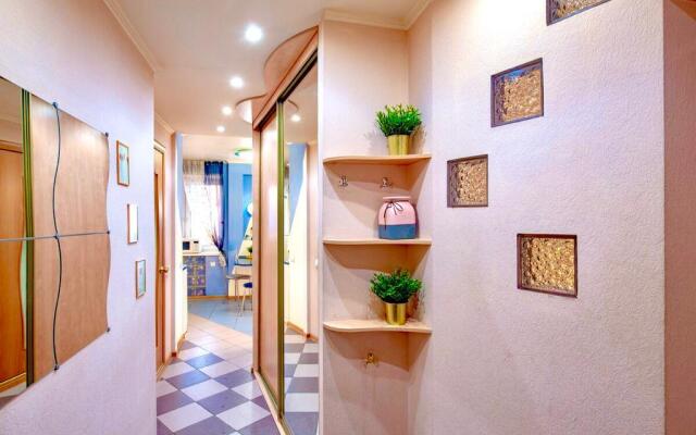Relax Apart on 70 Yubileyny Avenue