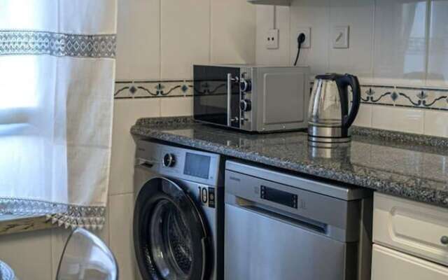 Stunning 3bed Apartment in Belas, Lisbon