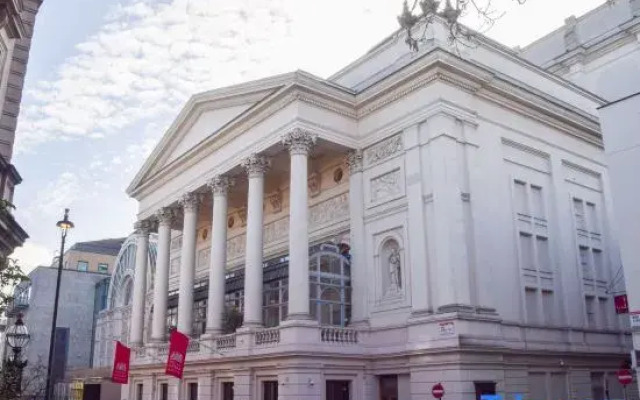 The Chambers - Covent Garden - by Frankie