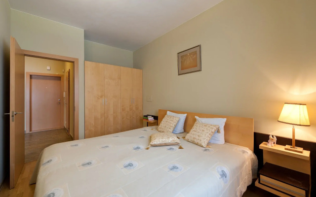 Barbacan Apartments