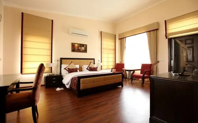 The Awesome Farms & Resorts