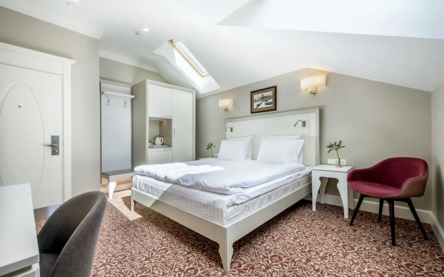 Ratonda Centrum Hotel