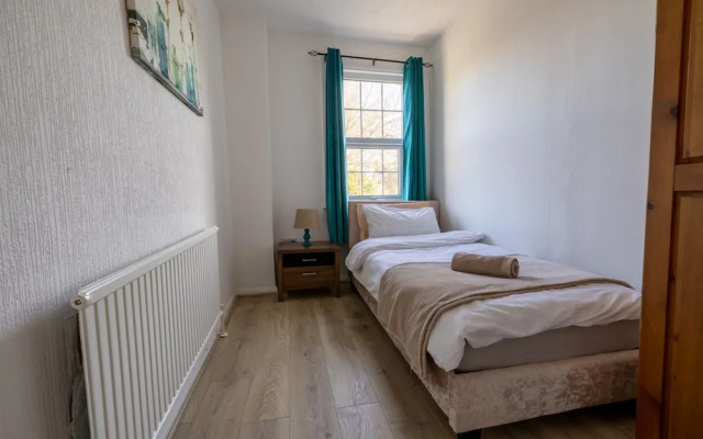 West Dartford Teal House
