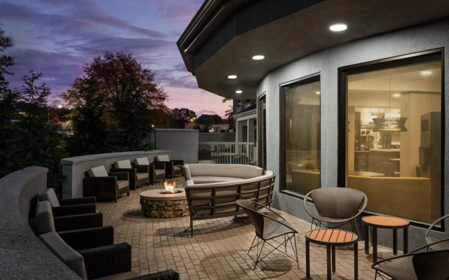 Courtyard By Marriott Tupelo