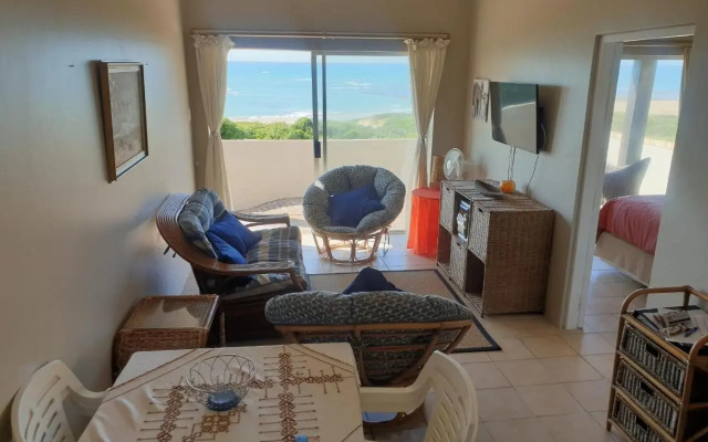 The Sparrow's Nest Beach-Front Self-catering