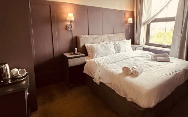 The Q Hotel
