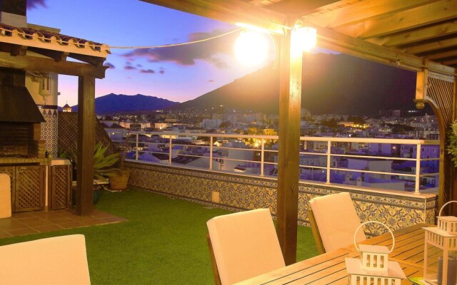 1149 Unique Beachfront Penthouse 400M2 Marbella Center