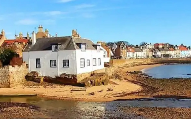 The Old Paint Shop Apartment - Centrally Situated