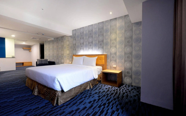 Bamboo Business Hotel