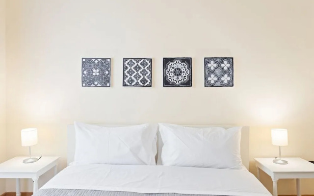 Quattro Canti Central Flats