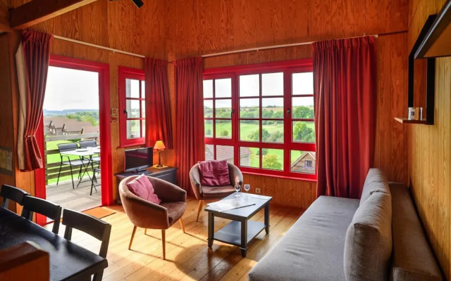 Wooden Chalet in Abbeville Near Somme Bay