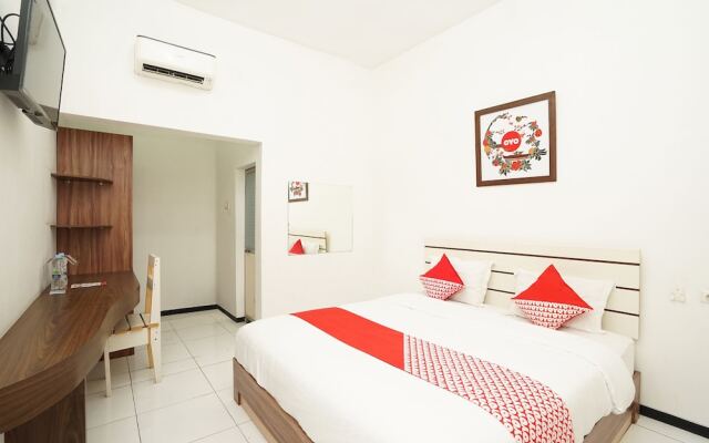 OYO 661 Galaxy Homestay