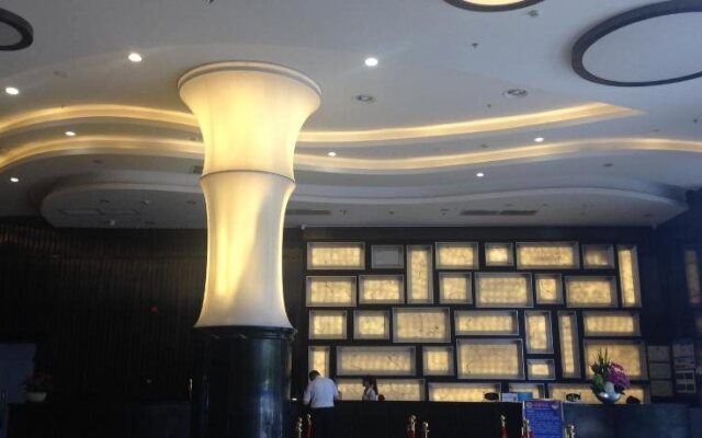 Golden Palm Hotel