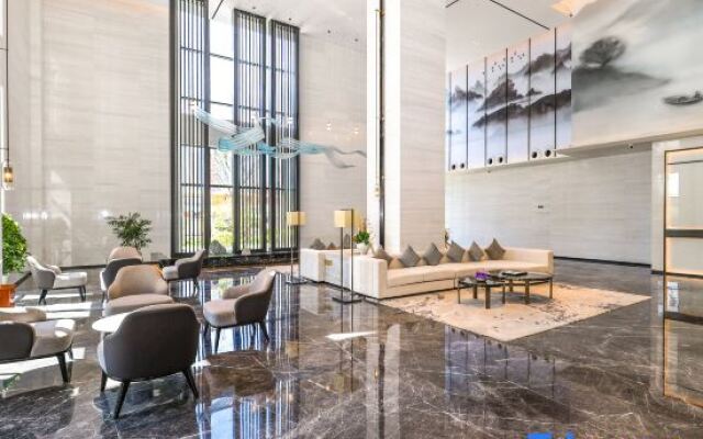 Xiangyang Guotou Jiayue Hotel