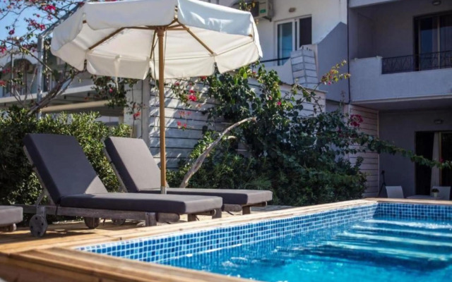 Yiannis Apartments