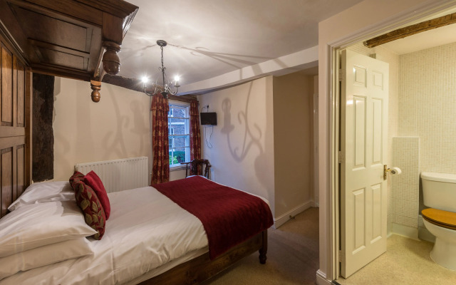 Cromwell's Tap House