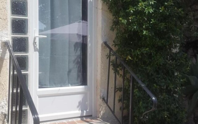 Cap D'ail Studio on the Terrace n.7 Villa Azur