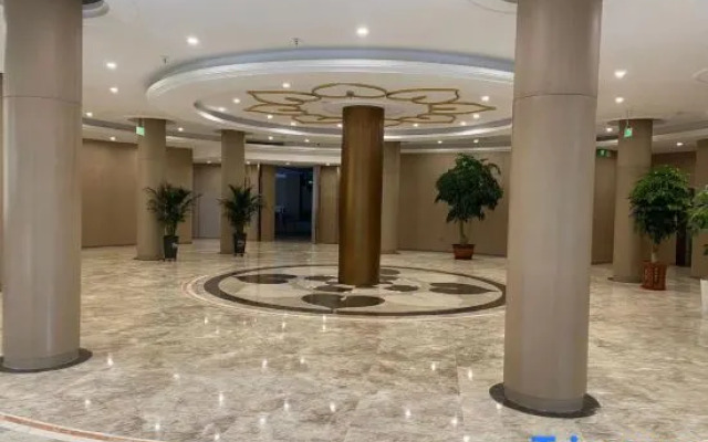 Zhumadian Tiandou Hotel