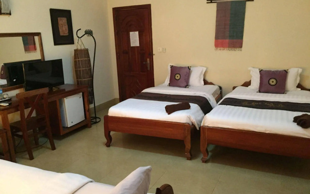 Le René Angkor Boutique