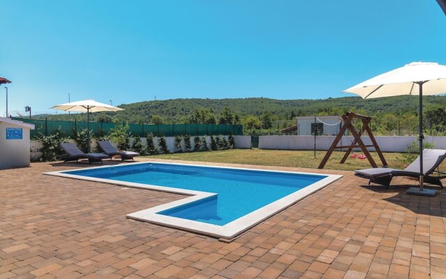 Awesome Home in Dubrava With Wifi and 4 Bedrooms