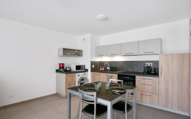 Spacious 1-bedroom with terrace 15 min from Lake Annecy Welkeys
